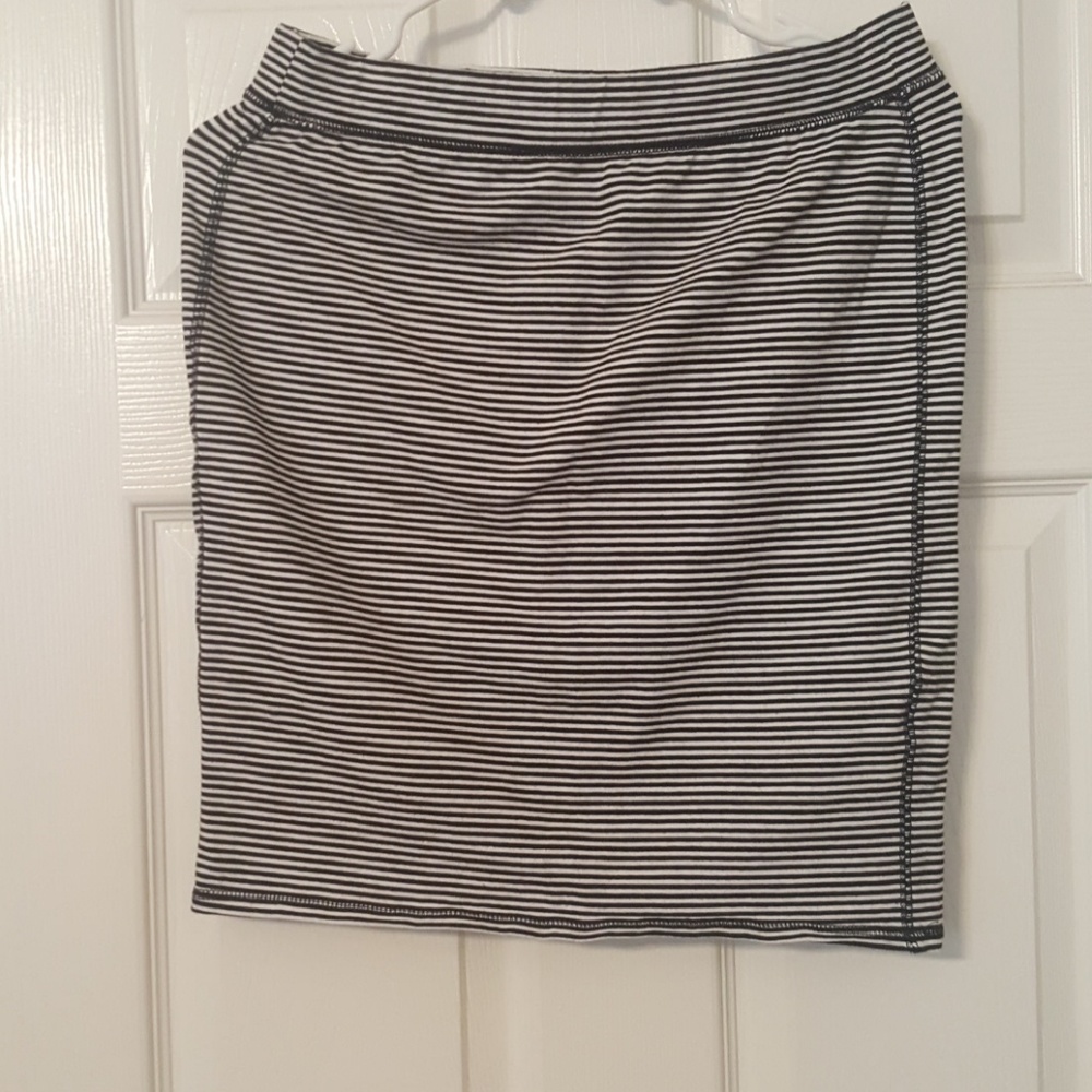 Striped skirt